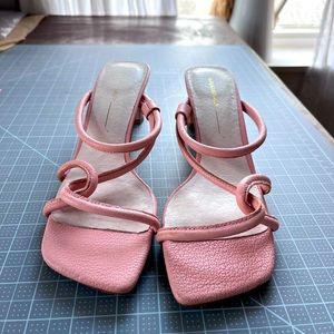 Intentionally Blank willow pink strapped heeled sandal size 8. worn 2x.